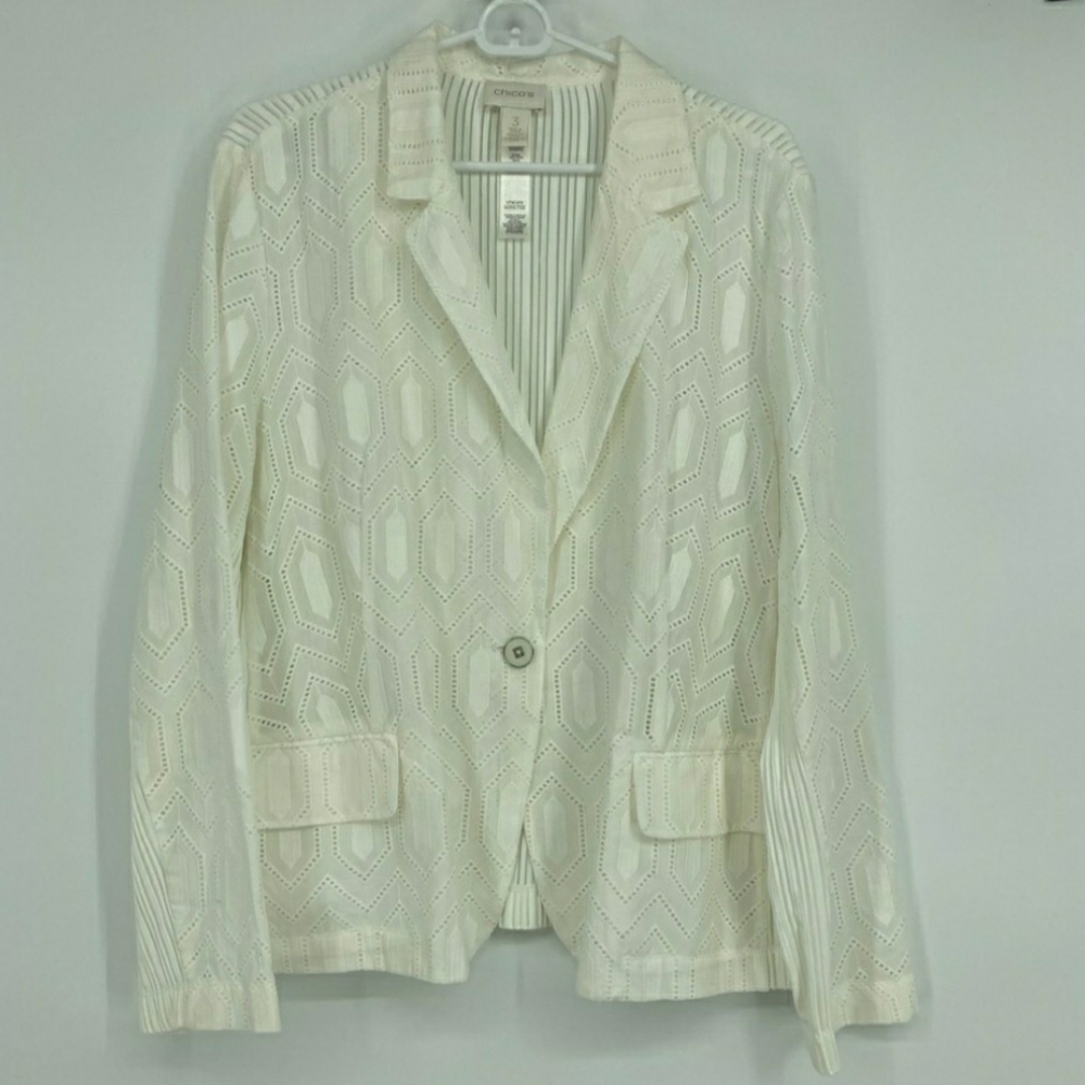 Chico’s Size 3 (16) White Eyelet Jacket Blazer